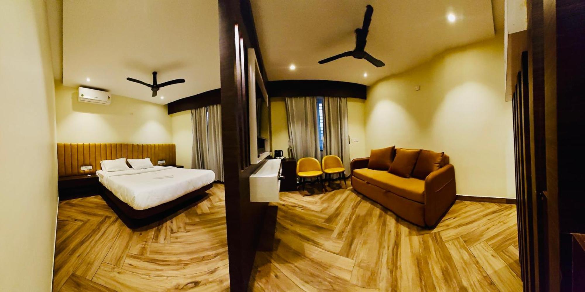 S K Legacy Hotel Mysuru Zewnętrze zdjęcie